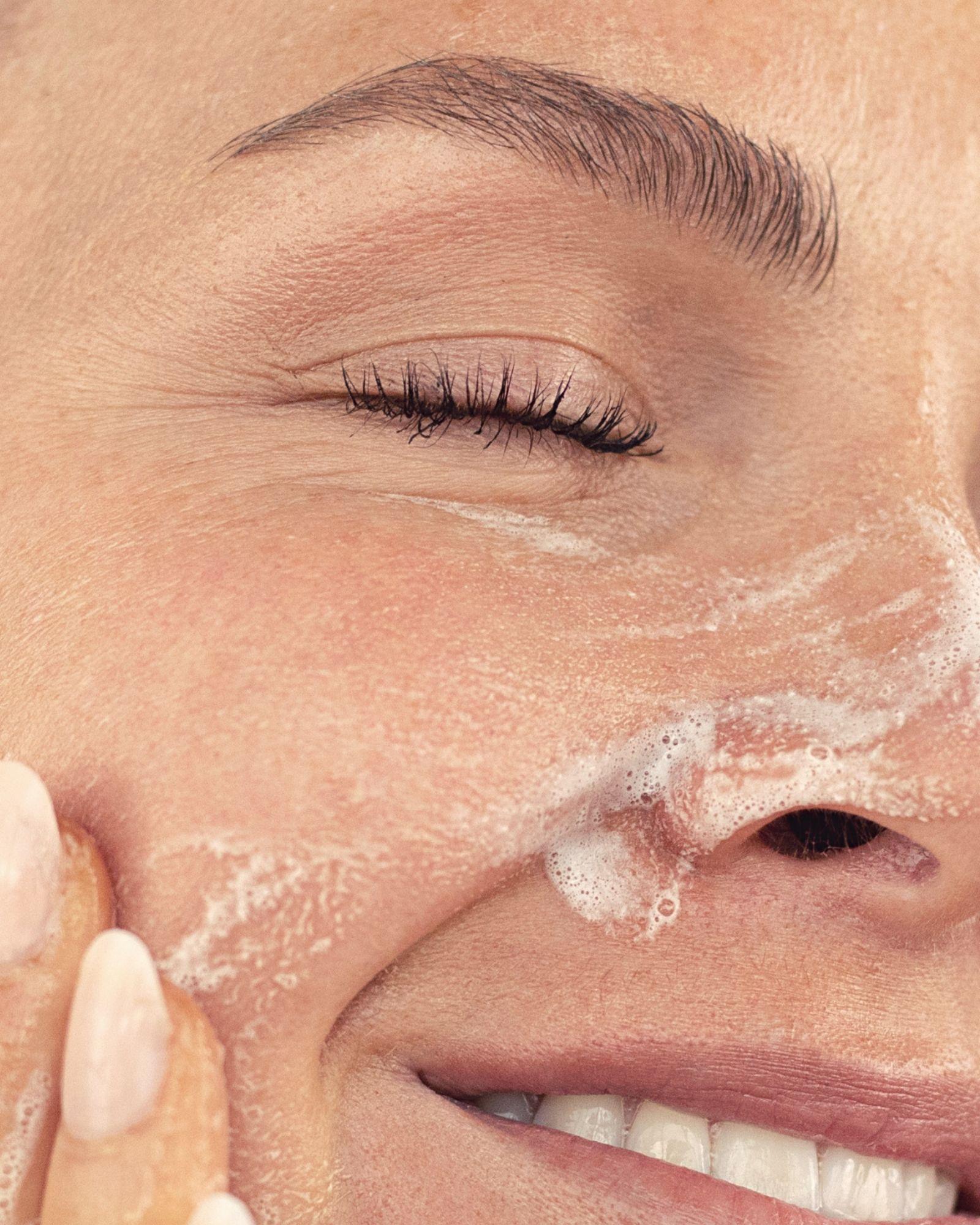 Gentle Cleanser For Dry Skin | Gentle Cleanser For Sensitive Skin