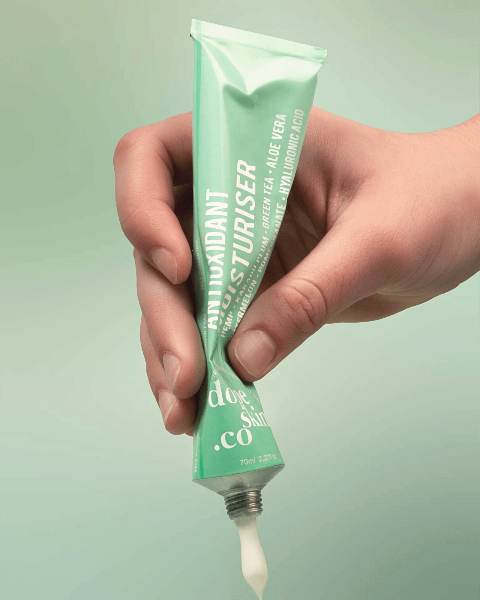 Best Moisturiser for Oily Skin | Moisturiser for Sensitive Skin